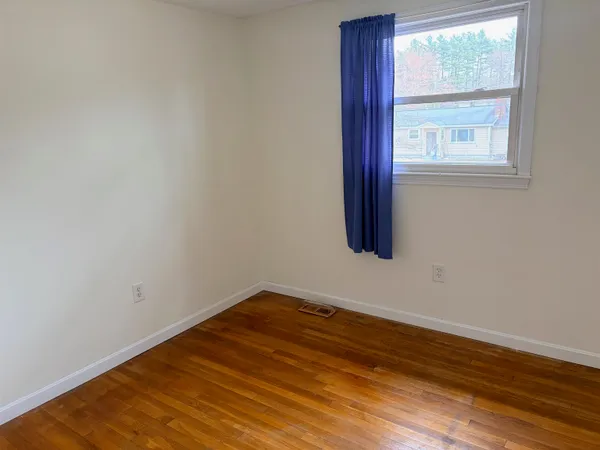 $3,000 | 24 Raymond Drive, Merrimack, NH 03054