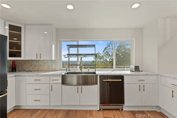 $3,200,000 | 1312 Peacock Hill Drive, North Tustin, CA 92705