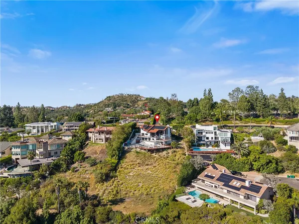 $3,200,000 | 1312 Peacock Hill Drive, North Tustin, CA 92705