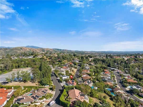 $3,200,000 | 1312 Peacock Hill Drive, North Tustin, CA 92705