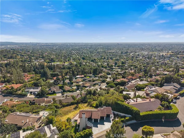 $3,200,000 | 1312 Peacock Hill Drive, North Tustin, CA 92705