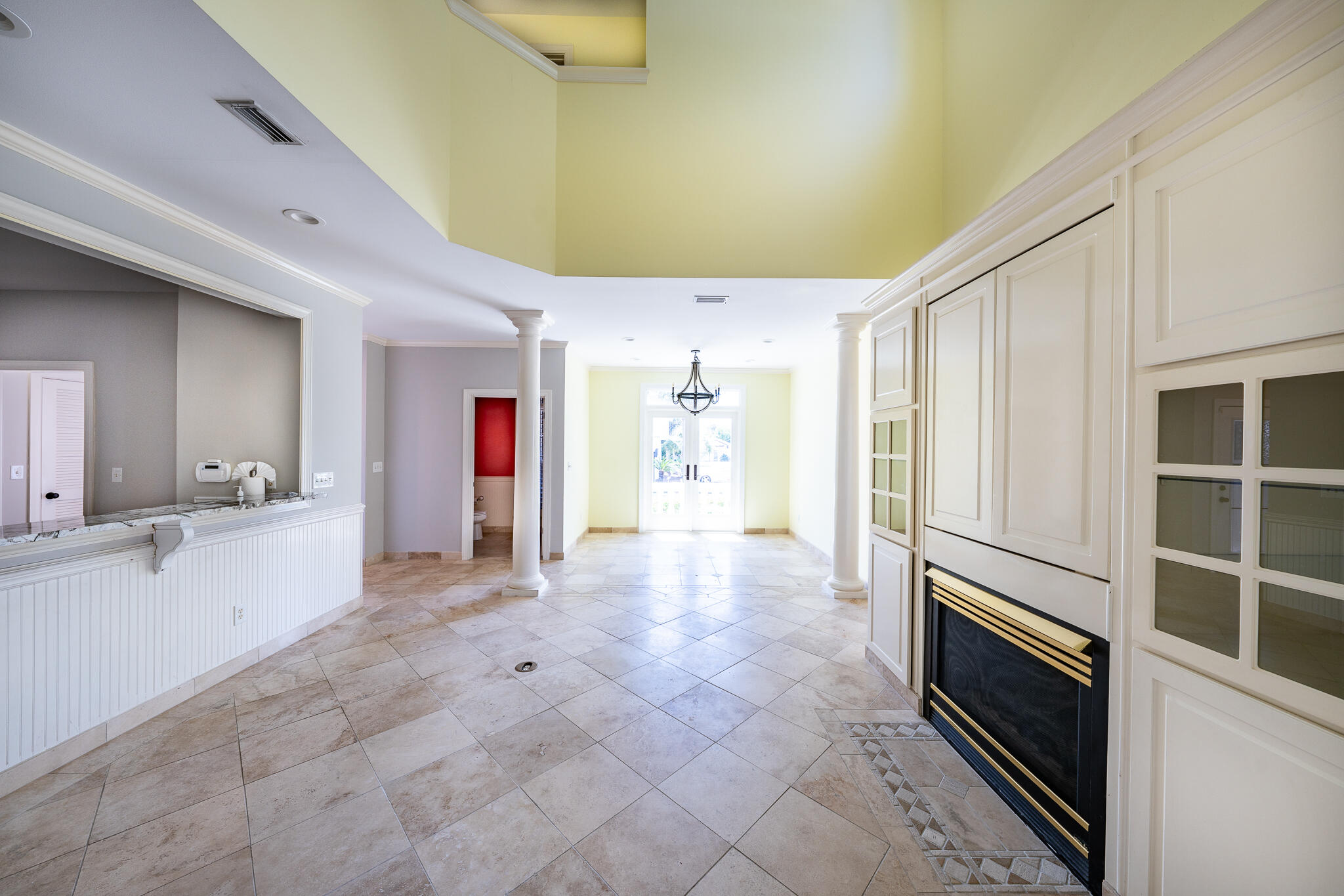 106 Tuscany Drive Destin, FL 32541 - Photo 10 of 41 a view of an empty room and window