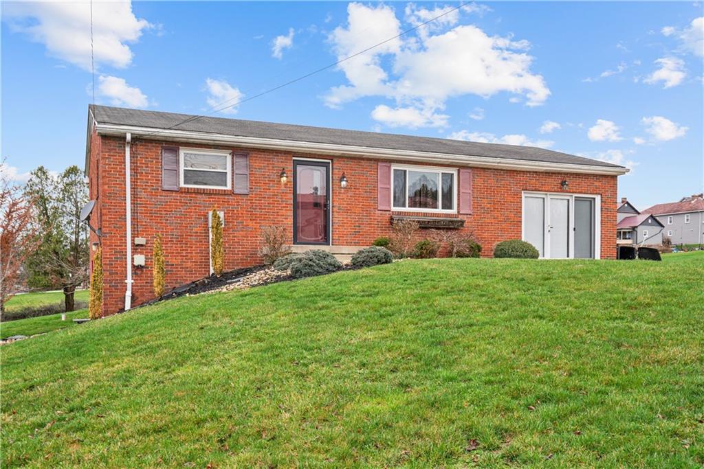 5 Harris Street Joffre, PA 15053 - Photo 2 of 29