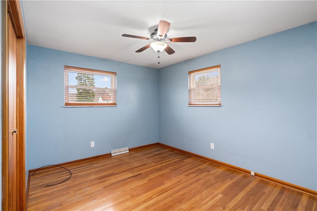 5 Harris Street Joffre, PA 15053 - Photo 7 of 29