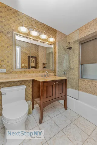 $1,799,000 | 400 East 56th Street, Unit 38L | Sutton Place