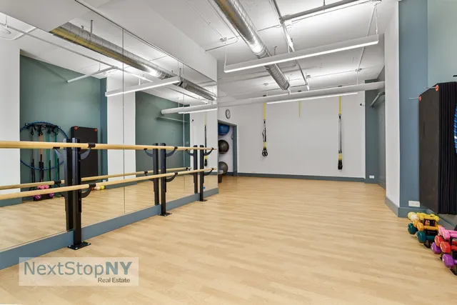 $1,799,000 | 400 East 56th Street, Unit 38L | Sutton Place