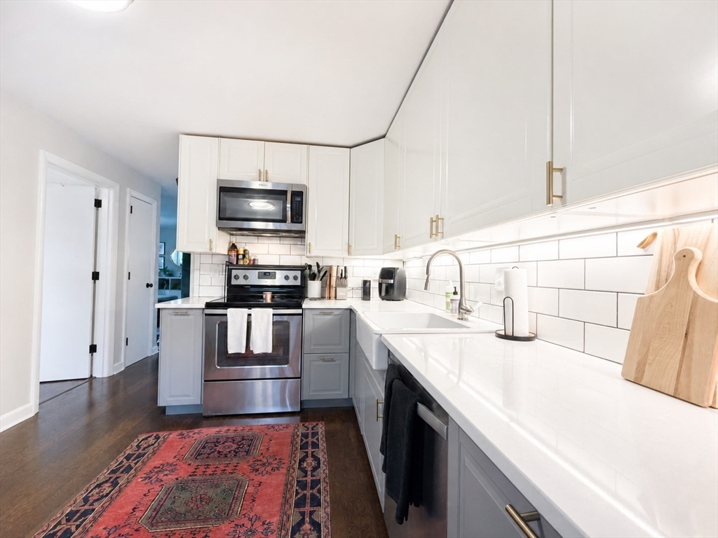 1185 Adams Street, Unit 2 Boston, MA 02124 - Photo 10 of 15