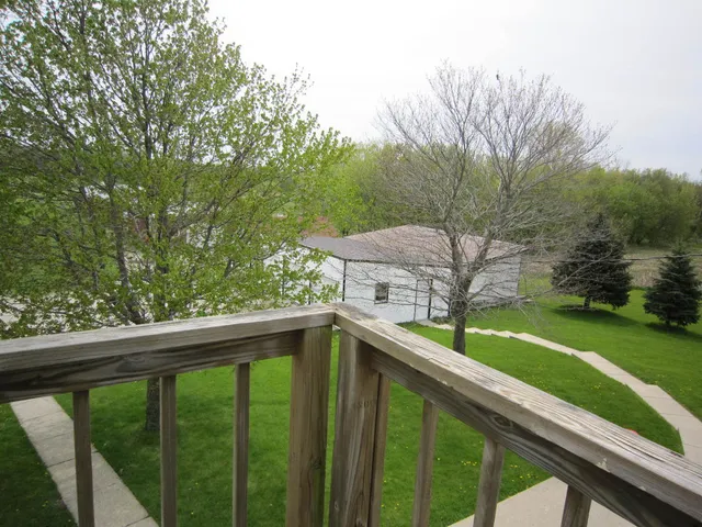 $1,200 | 12701 304th Avenue, Unit 2, Trevor, WI 53179