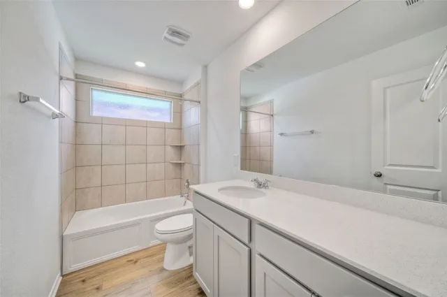 $2,025 | 310 Sebring Circle, Hutto, TX 78634