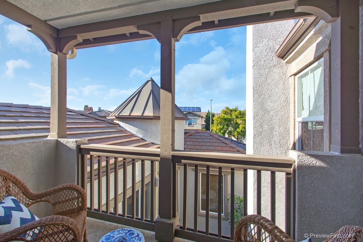 875 Summer Moon Road San Marcos, CA 92078 - Photo 14 of 25