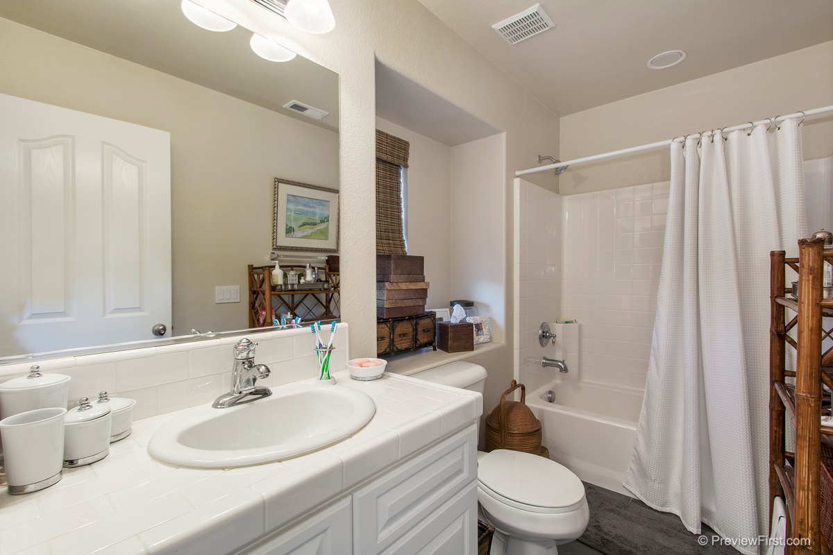 875 Summer Moon Road San Marcos, CA 92078 - Photo 22 of 25