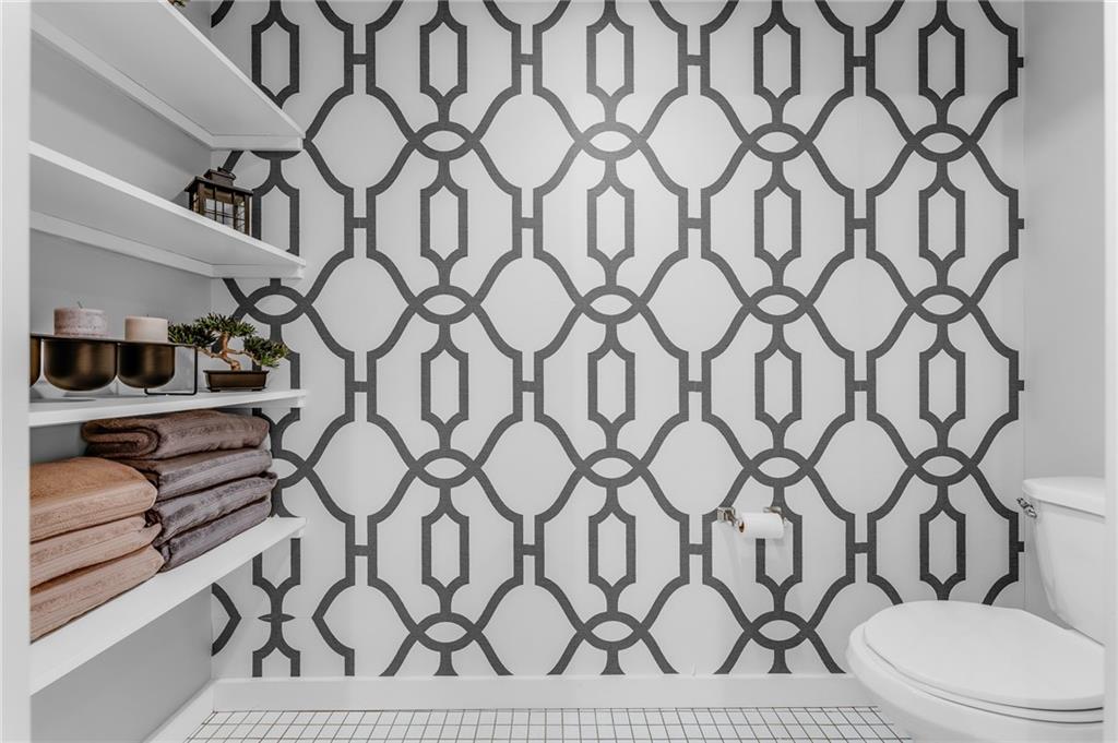 10 Walnut Street, Unit 7 Pittsburgh, PA 15202 - Photo 14 of 49 a bathroom with a toilet and a sink