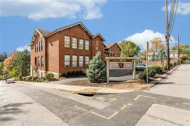 $300,000 | 10 Walnut Street, Unit 7, Pittsburgh, PA 15202