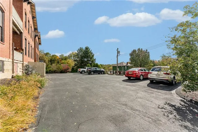 $300,000 | 10 Walnut Street, Unit 7, Pittsburgh, PA 15202
