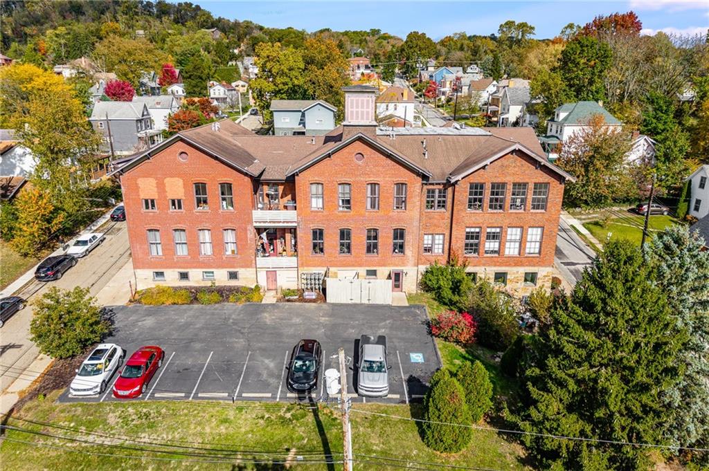10 Walnut Street, Unit 7 Pittsburgh, PA 15202 - Photo 45 of 49 an aerial view of multiple houses