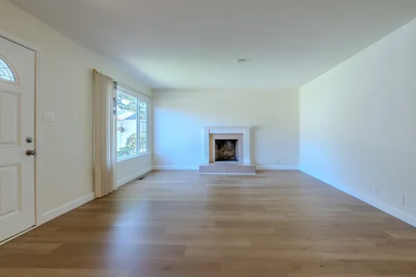 $4,900 | 1384 Rosita Road, Pacifica, CA 94044