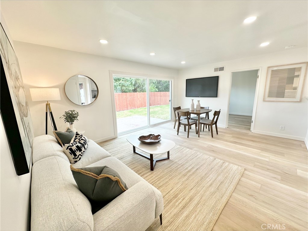 1608 Alviso Street Simi Valley, CA 93065 - Photo 11 of 22