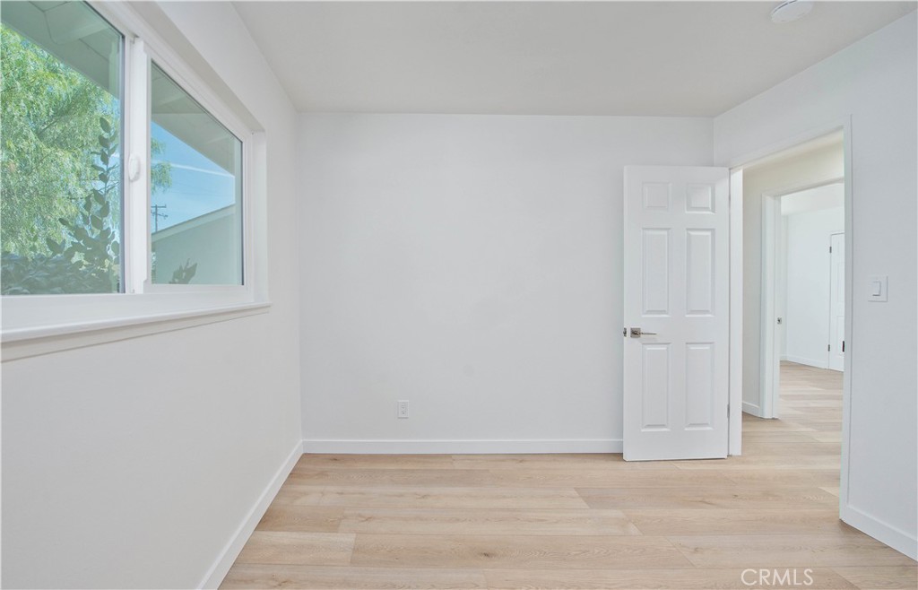 1608 Alviso Street Simi Valley, CA 93065 - Photo 14 of 22