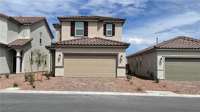 $2,395 | 8736 Victoria Pk Street, Las Vegas, NV 89148