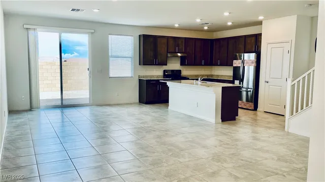 $2,395 | 8736 Victoria Pk Street, Las Vegas, NV 89148