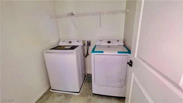 $2,395 | 8736 Victoria Pk Street, Las Vegas, NV 89148