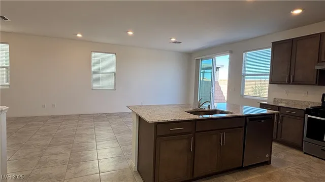 $2,395 | 8736 Victoria Pk Street, Las Vegas, NV 89148