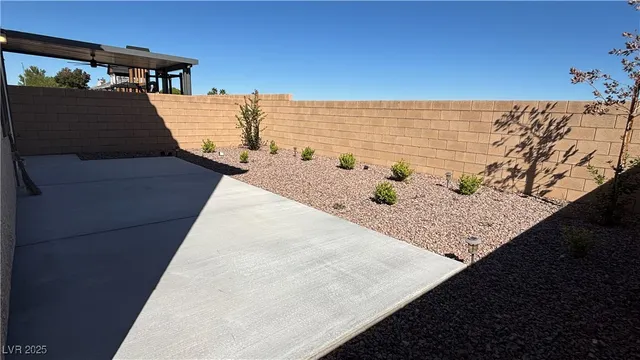 $2,395 | 8736 Victoria Pk Street, Las Vegas, NV 89148