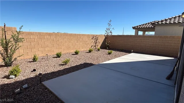 $2,395 | 8736 Victoria Pk Street, Las Vegas, NV 89148
