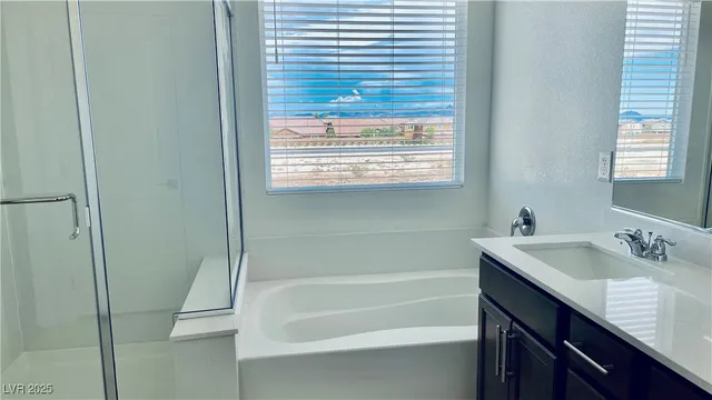 $2,395 | 8736 Victoria Pk Street, Las Vegas, NV 89148