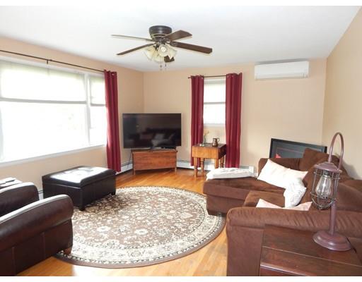 24 James Road Methuen, MA 01844 - Photo 4 of 18 Gallery Image 4
