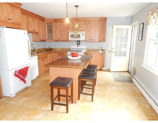 24 James Road Methuen, MA 01844 - Photo 6 of 18 Gallery Image 6
