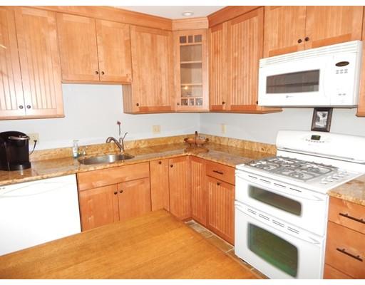 24 James Road Methuen, MA 01844 - Photo 8 of 18 Gallery Image 8