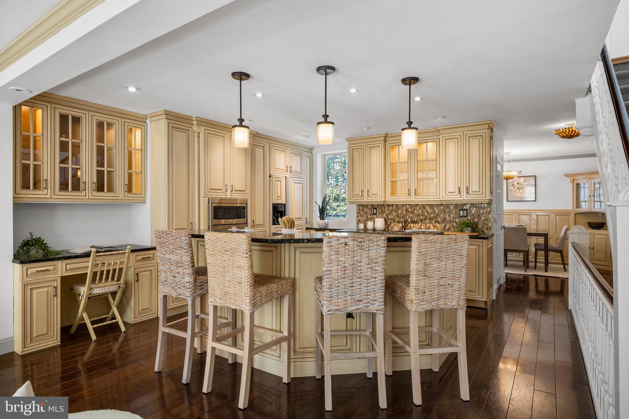 129 Bainbridge Street Philadelphia, PA 19147 - Photo 12 of 58