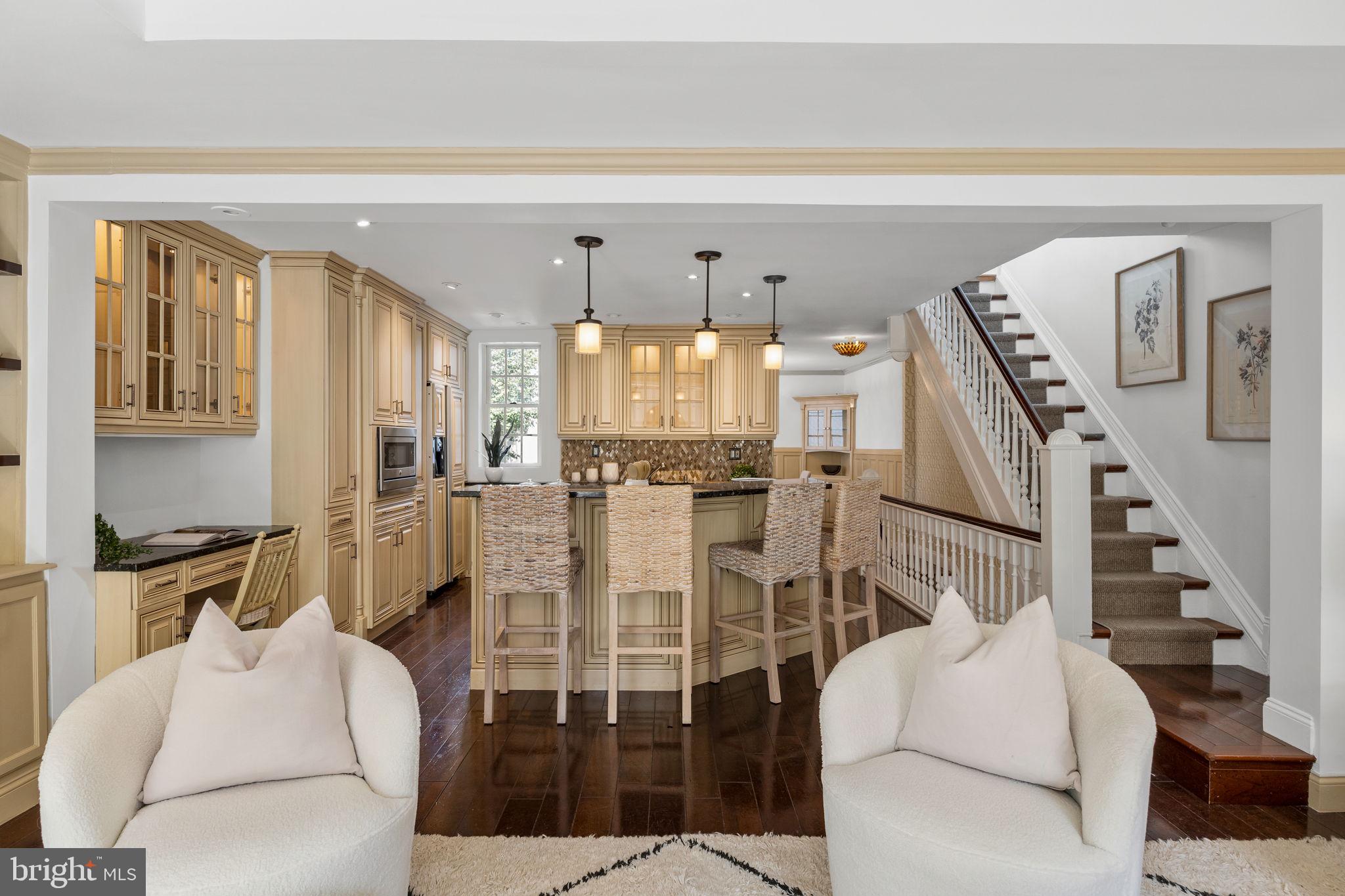 129 Bainbridge Street Philadelphia, PA 19147 - Photo 13 of 58