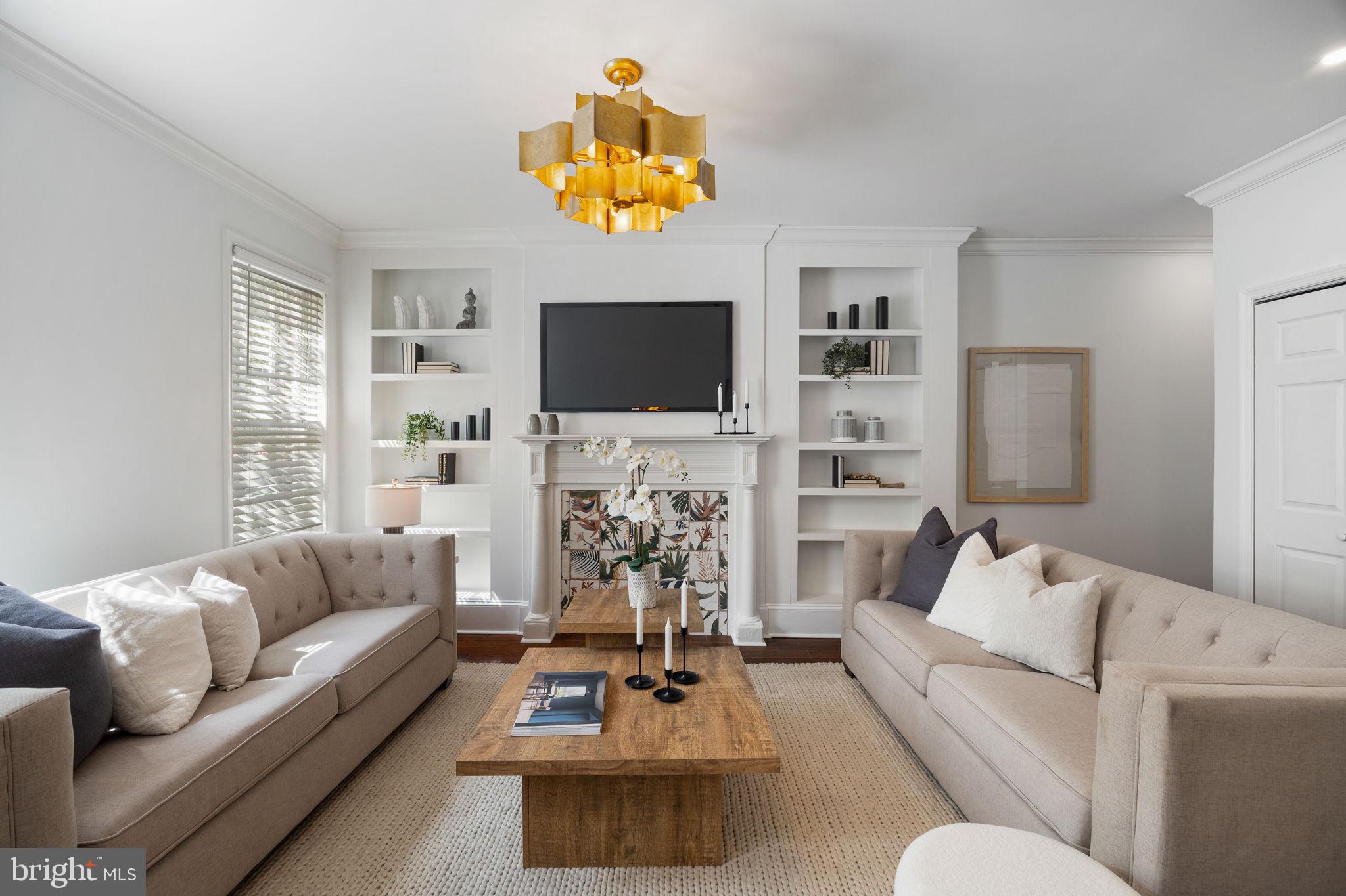 129 Bainbridge Street Philadelphia, PA 19147 - Photo 4 of 58