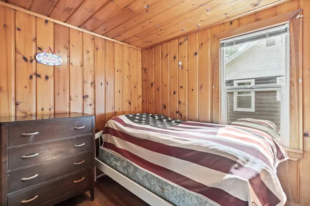 $425,000 | 204 South Granite Bay Road, Nordman, ID 83848