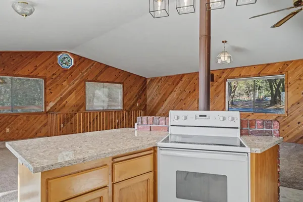 $459,999 | 13771 West Court, Pine Grove, CA 95665