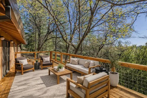 $459,999 | 13771 West Court, Pine Grove, CA 95665