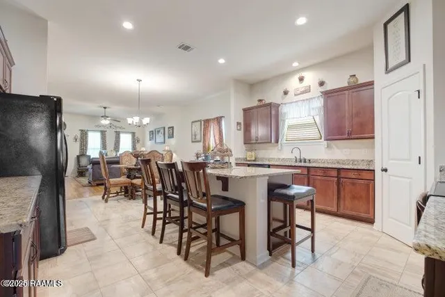 $275,000 | 512 Elwick Drive, Lafayette, LA 70507