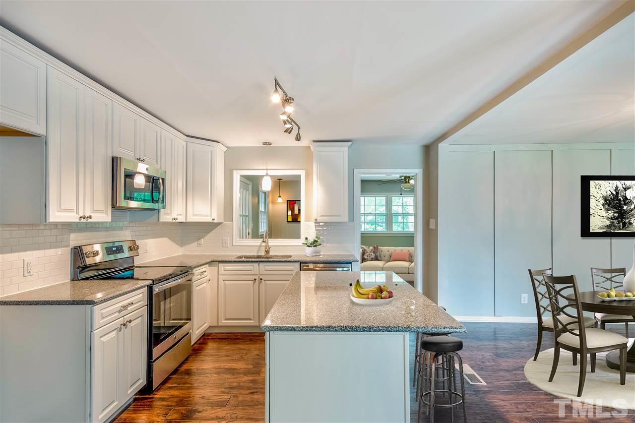 3617 Old Post Road Raleigh, NC 27612 - Photo 7 of 30