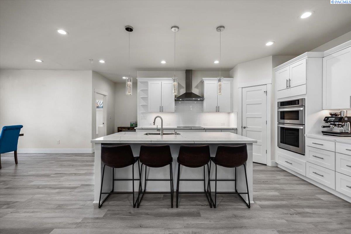 6419 West Richardson Road Pasco, WA 99301 - Photo 8 of 46 Gallery Image 8