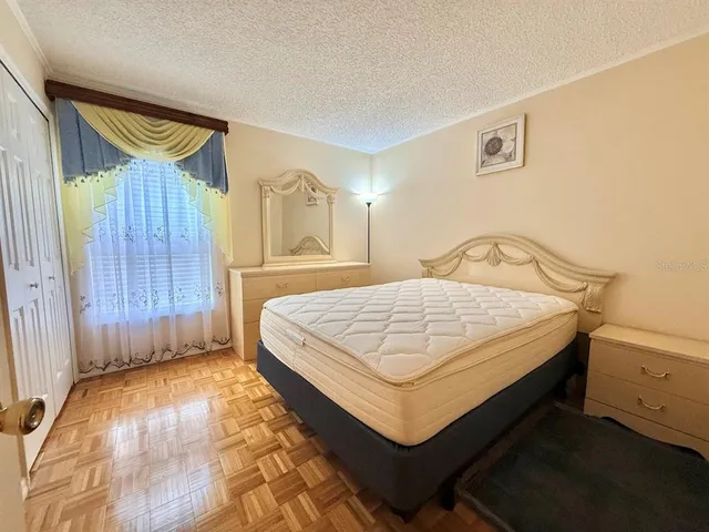 $2,300 | 1933 Olivia Circle, Apopka, FL 32703