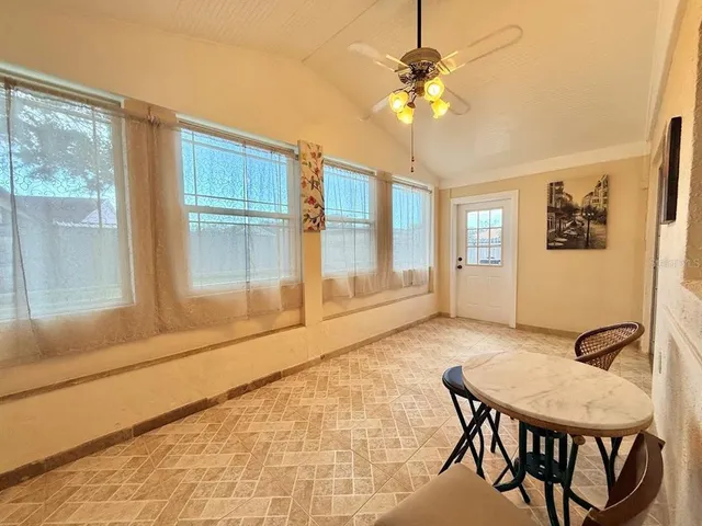 $2,300 | 1933 Olivia Circle, Apopka, FL 32703