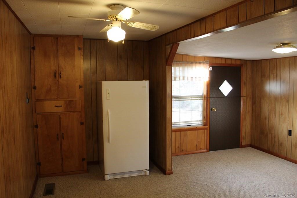 568 Eller Branch Road Robbinsville, NC 28771 - Photo 3 of 37 Gallery Image 3