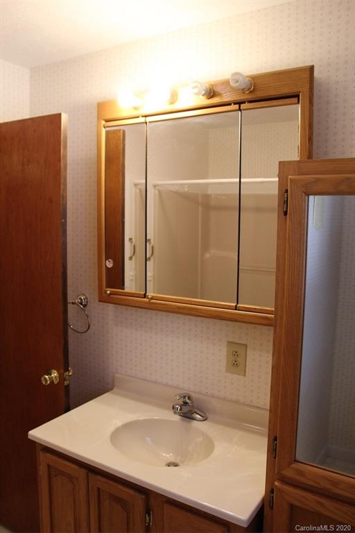 568 Eller Branch Road Robbinsville, NC 28771 - Photo 21 of 37 Gallery Image 21