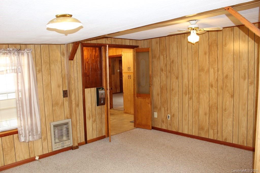 568 Eller Branch Road Robbinsville, NC 28771 - Photo 5 of 37 Gallery Image 5