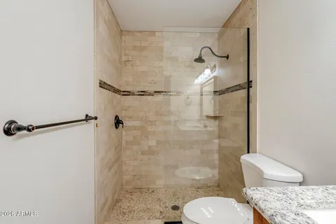 $299,000 | 5525 East Thomas Road, Unit C2, Phoenix, AZ 85018