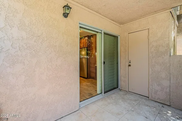 $299,000 | 5525 East Thomas Road, Unit C2, Phoenix, AZ 85018