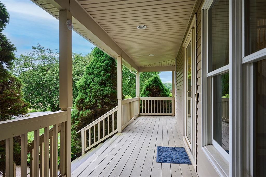 1 Spring Meadows South Hadley, MA 01075 - Photo 3 of 42