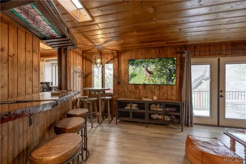 $294,900 | 746 Villa Grove Avenue, Big Bear City, CA 92314